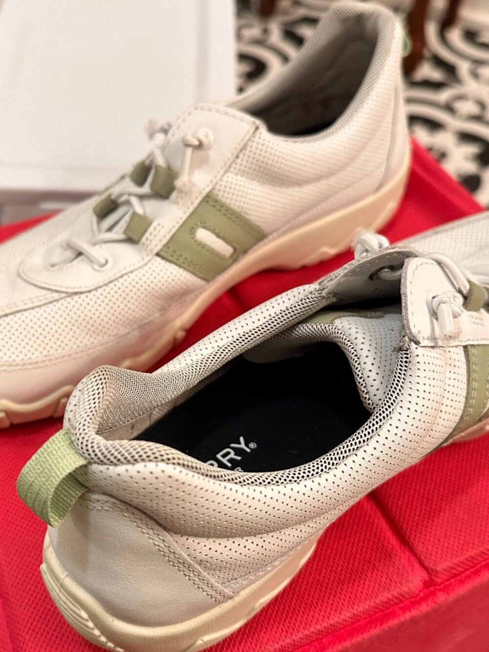 HOTTER British Shoes White Trainers w/Olive accent 9.5